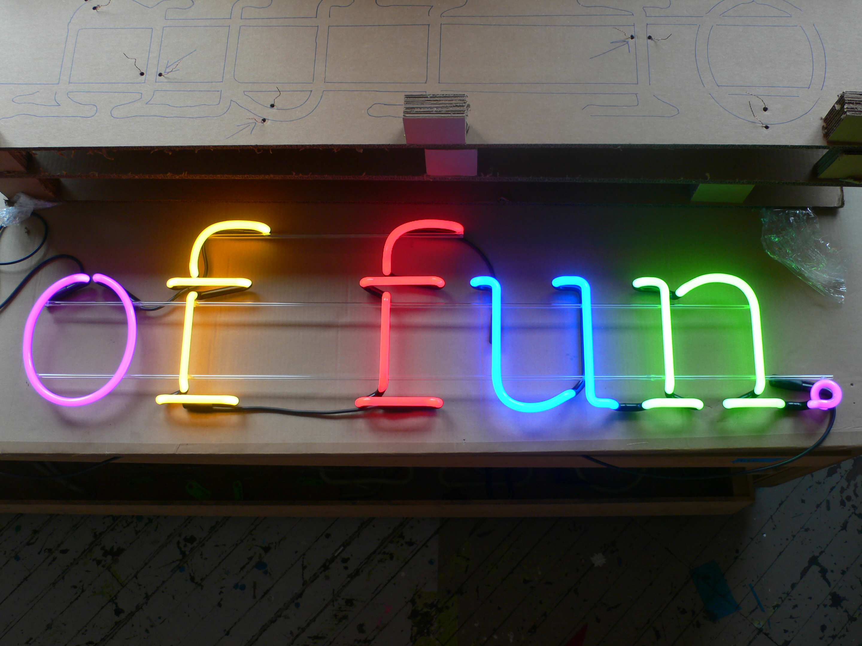 Watts of Fun - Neon Sign in the making: Sign view 2